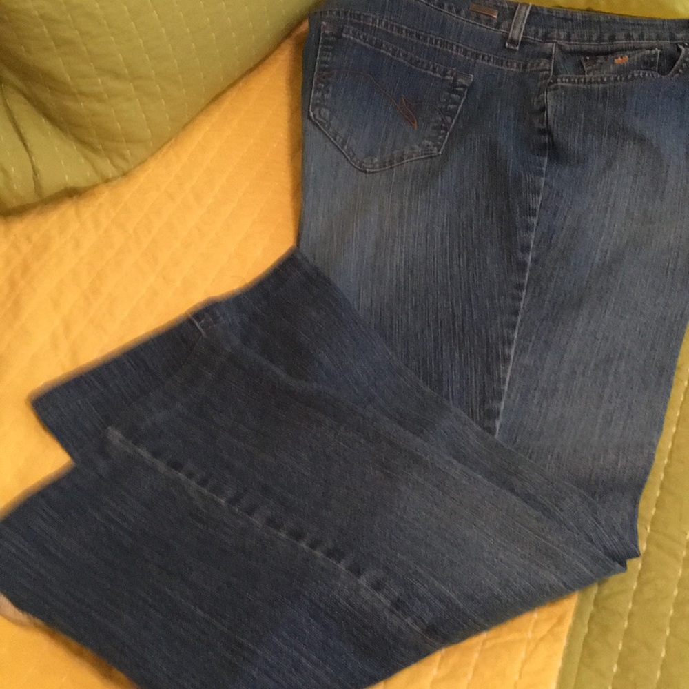 Gloria Vanderbilt stretch jeans stonewashed